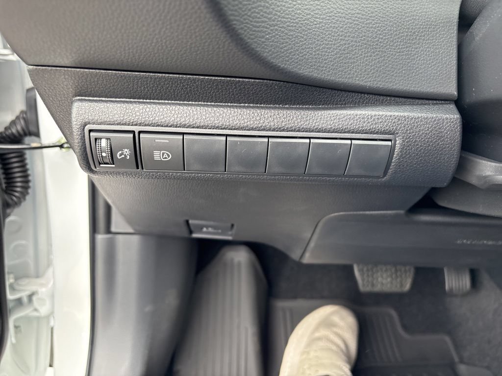 Certified 2026 Toyota Corolla XSE FWD image 18