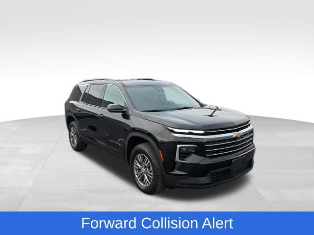 Certified 2025 Chevrolet Traverse LT w/ Driver Confidence Package image 9