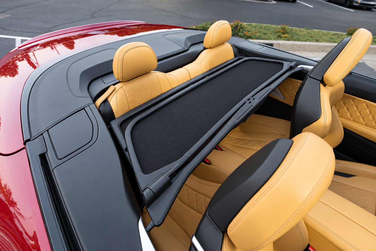 Used 2020 BMW M8 Convertible w/ M Driver's Package AWD/4WD image 28