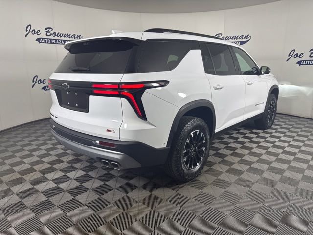 Used 2024 Chevrolet Traverse Z71 w/ Enhanced Driving Package image 11