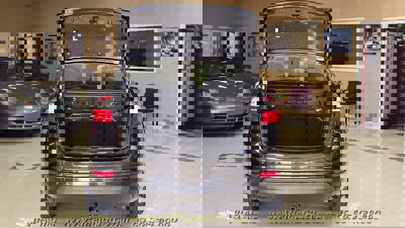 Used 2018 Ford Focus SE FWD image 10