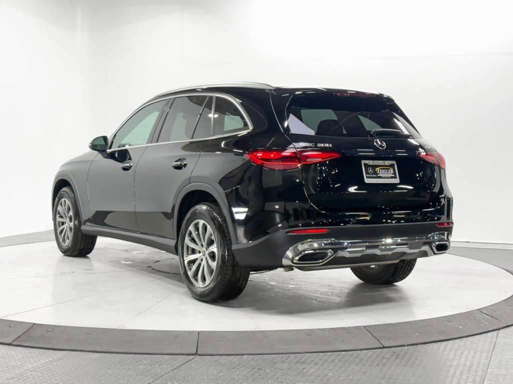 Certified 2025 Mercedes-Benz GLC 300 4MATIC image 25