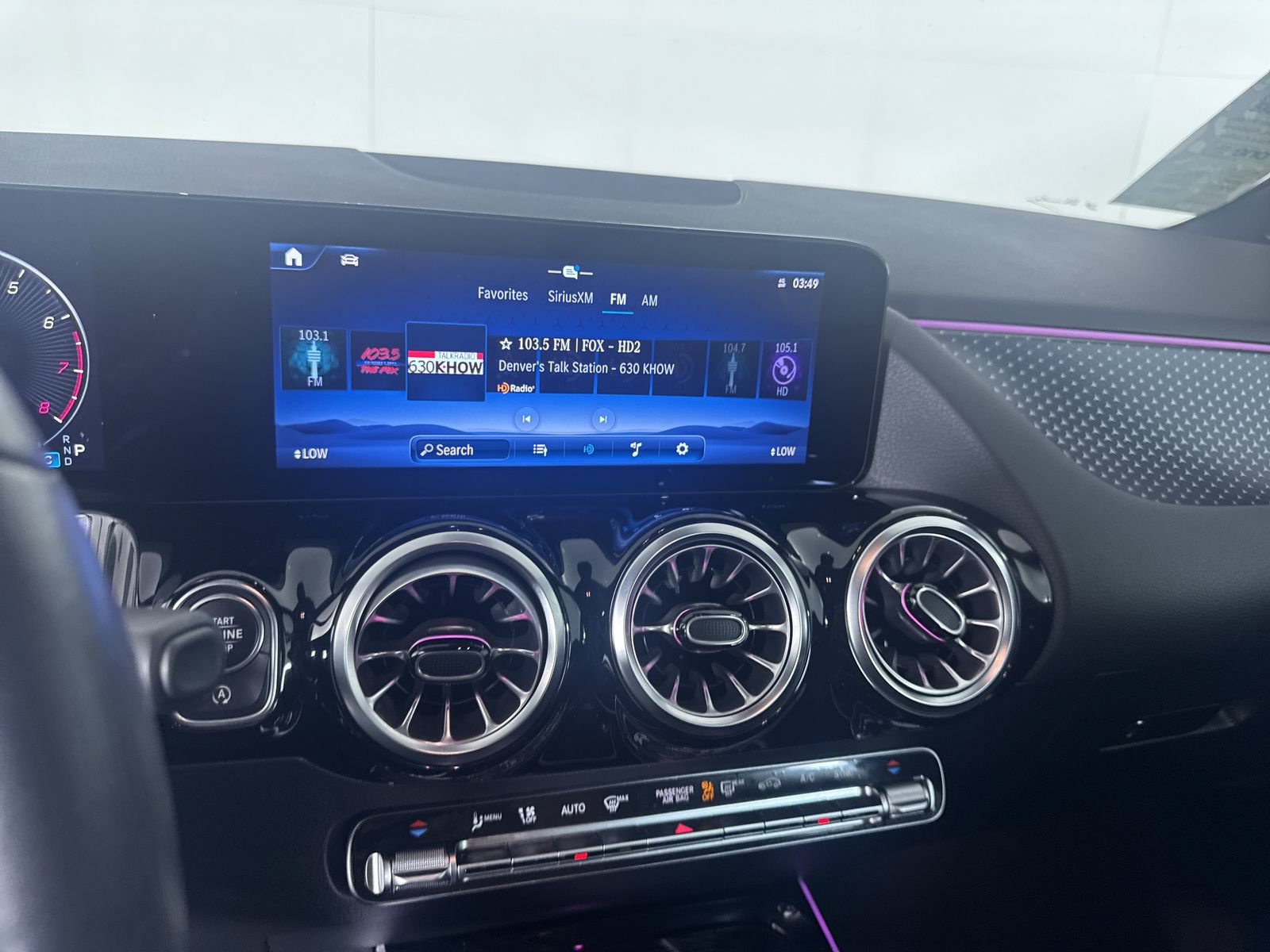 Used 2025 Mercedes-Benz GLA 250 4MATIC image 19