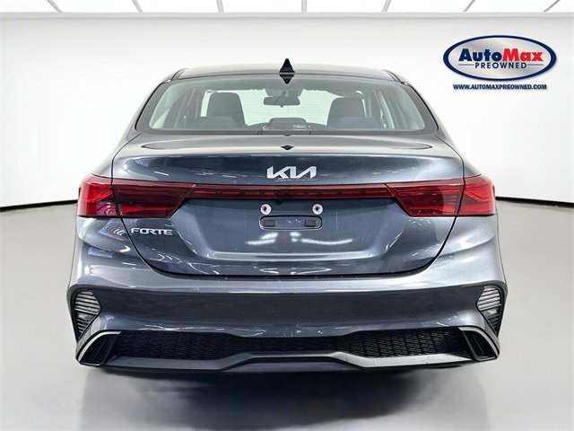 Used 2023 Kia Forte LXS image 5
