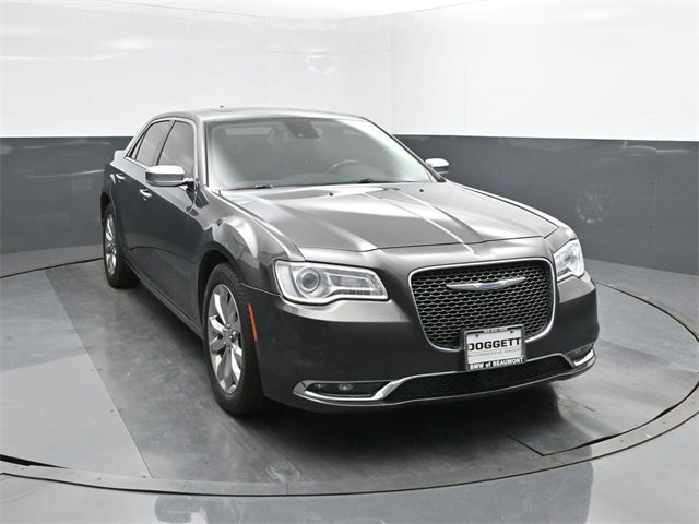 Used 2018 Chrysler 300 Limited w/ Safetytec Plus Group image 22