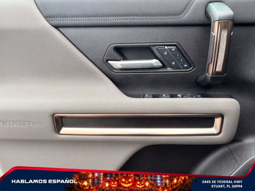 Certified 2025 GMC Hummer EV 3X AWD/4WD image 23