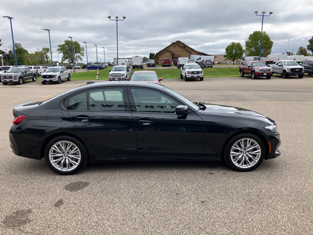 Used 2023 BMW 330i xDrive Sedan w/ Driving Assistance Package AWD/4WD image 6