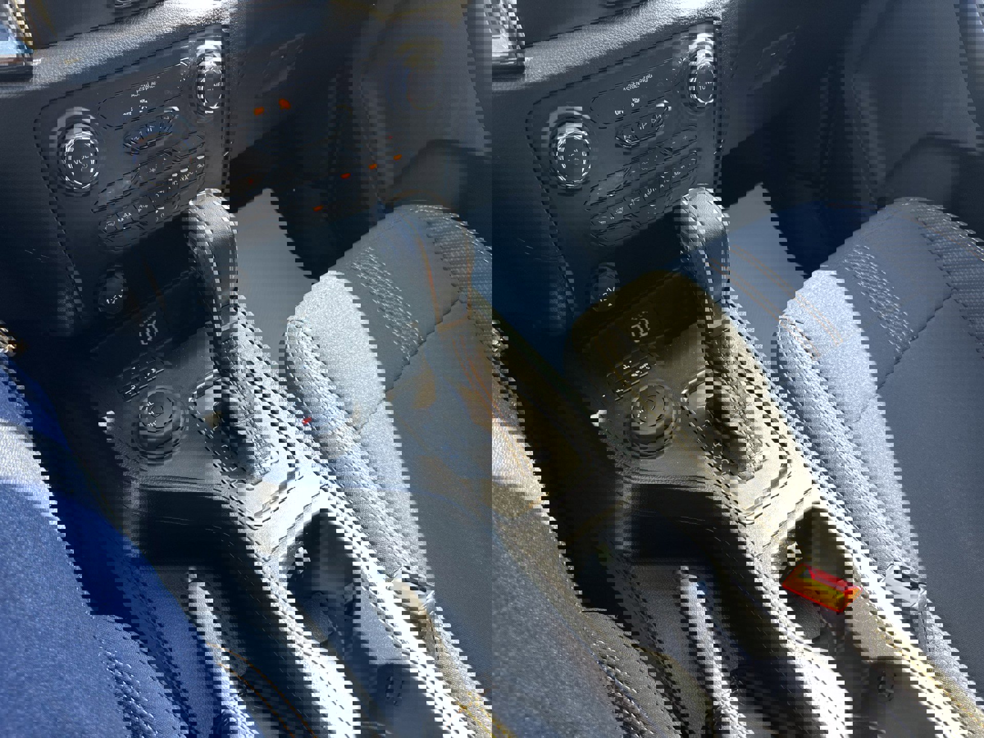 Certified 2022 Ford Ranger XLT w/ Equipment Group 301A Mid image 14