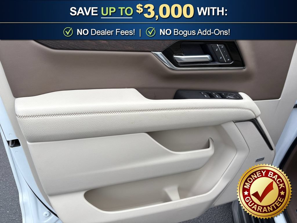Used 2026 GMC Yukon Denali RWD image 16