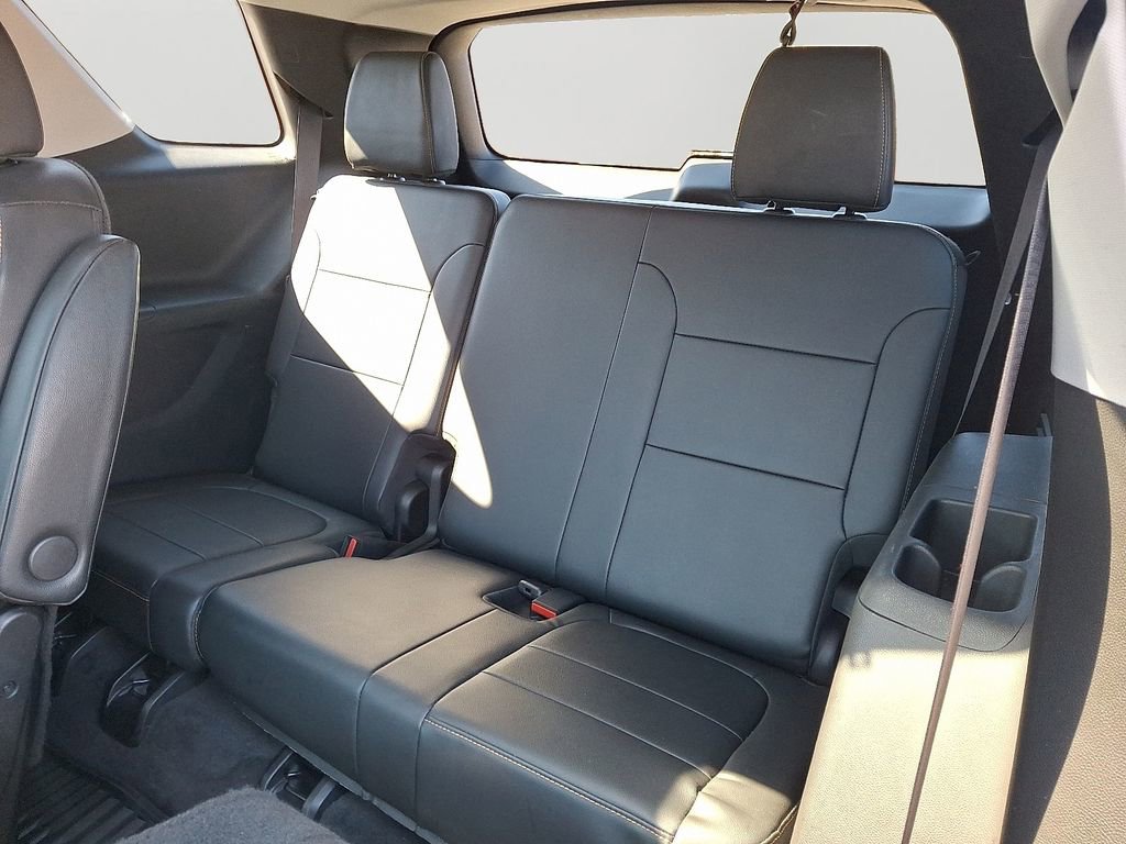 Used 2019 Chevrolet Traverse RS image 12