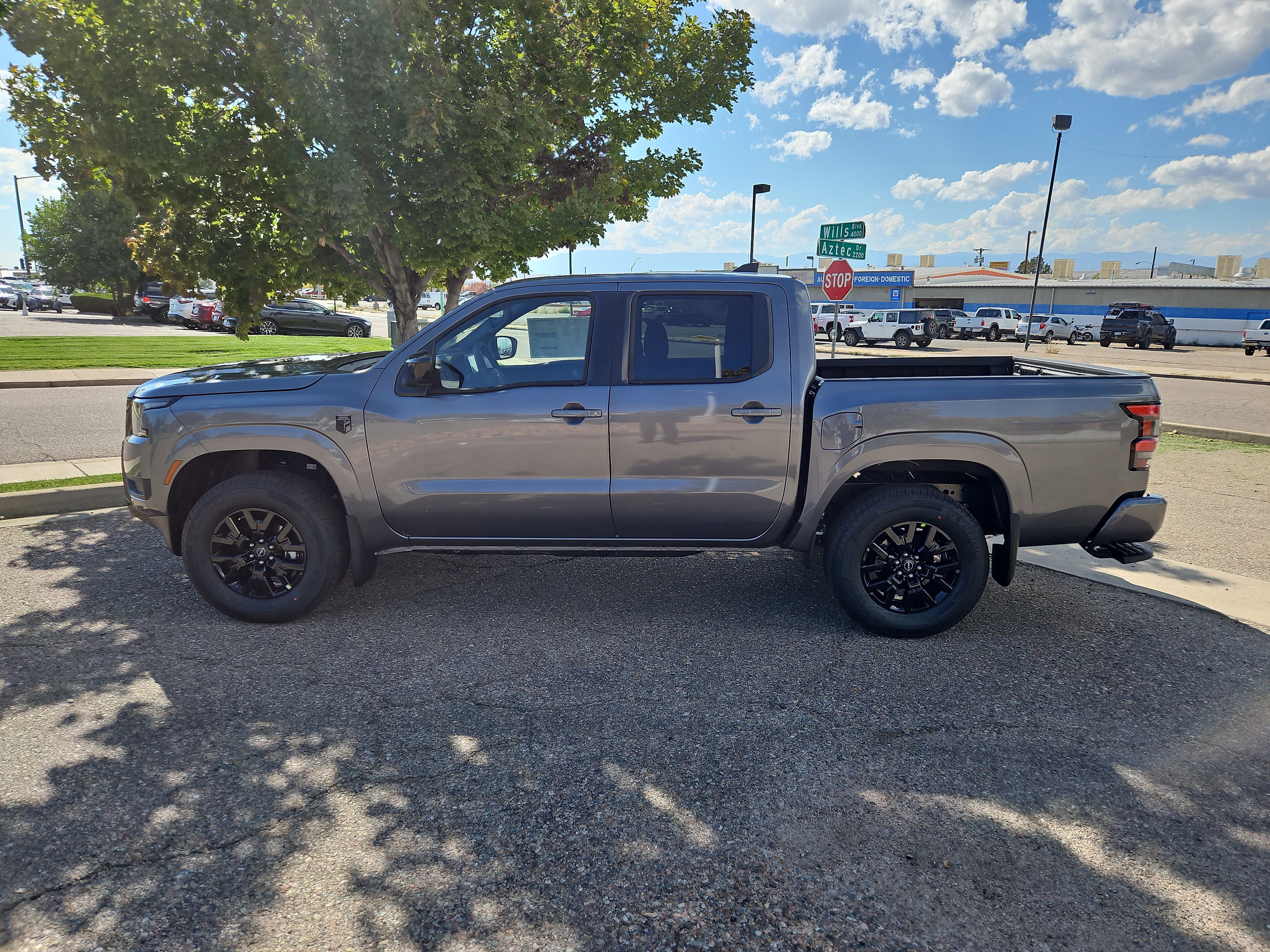 New 2026 Nissan Frontier SV image 2