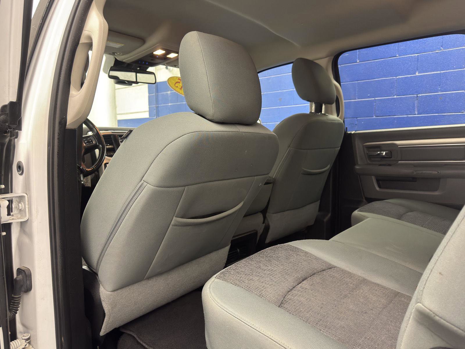 Used 2015 RAM 1500 Big Horn image 24