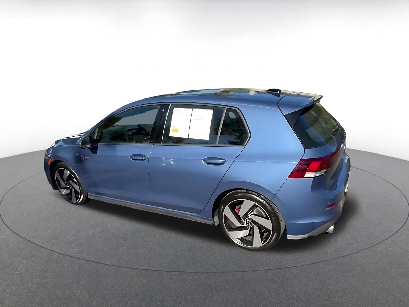 Used 2026 Volkswagen Golf S FWD image 8