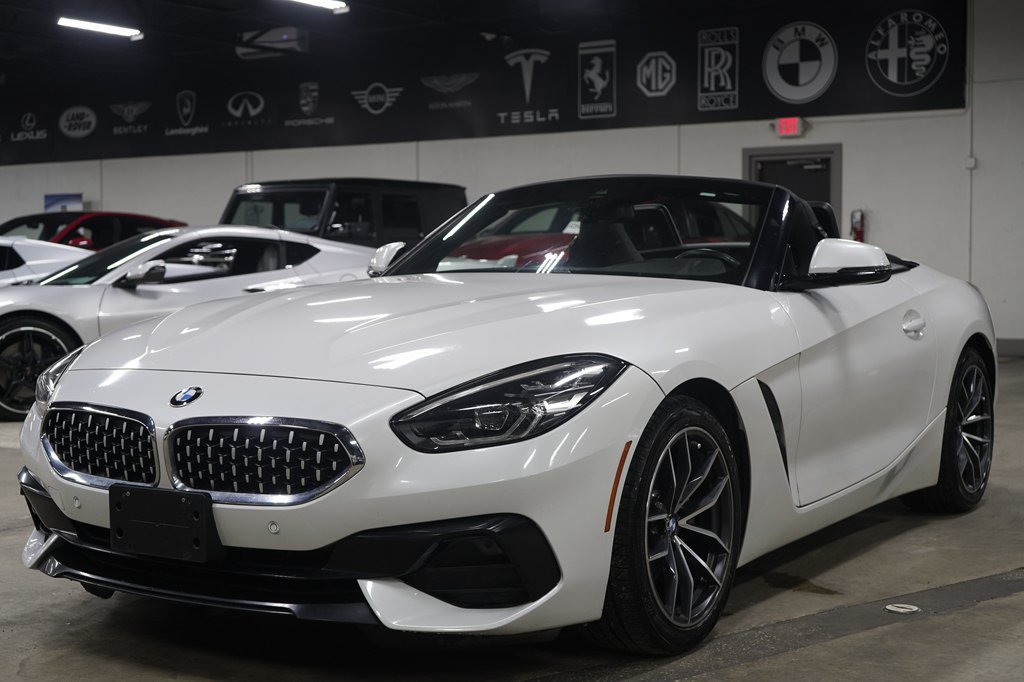 Used 2022 BMW Z4 sDrive30i w/ Driving Assistance Package RWD image 2