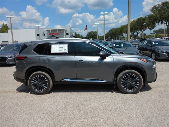 New 2026 Nissan Rogue Platinum w/ Platinum Premium Package image 4