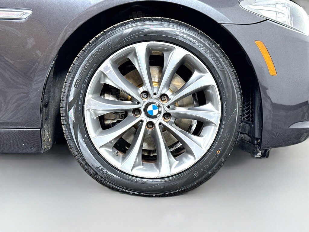 Used 2014 BMW 528i Sedan RWD image 45
