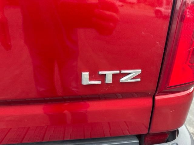 Used 2022 Chevrolet Silverado 2500 LTZ w/ LTZ Convenience Package AWD/4WD image 8