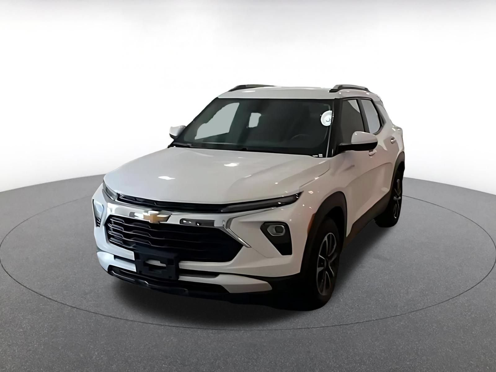Used 2025 Chevrolet TrailBlazer LT FWD image 7