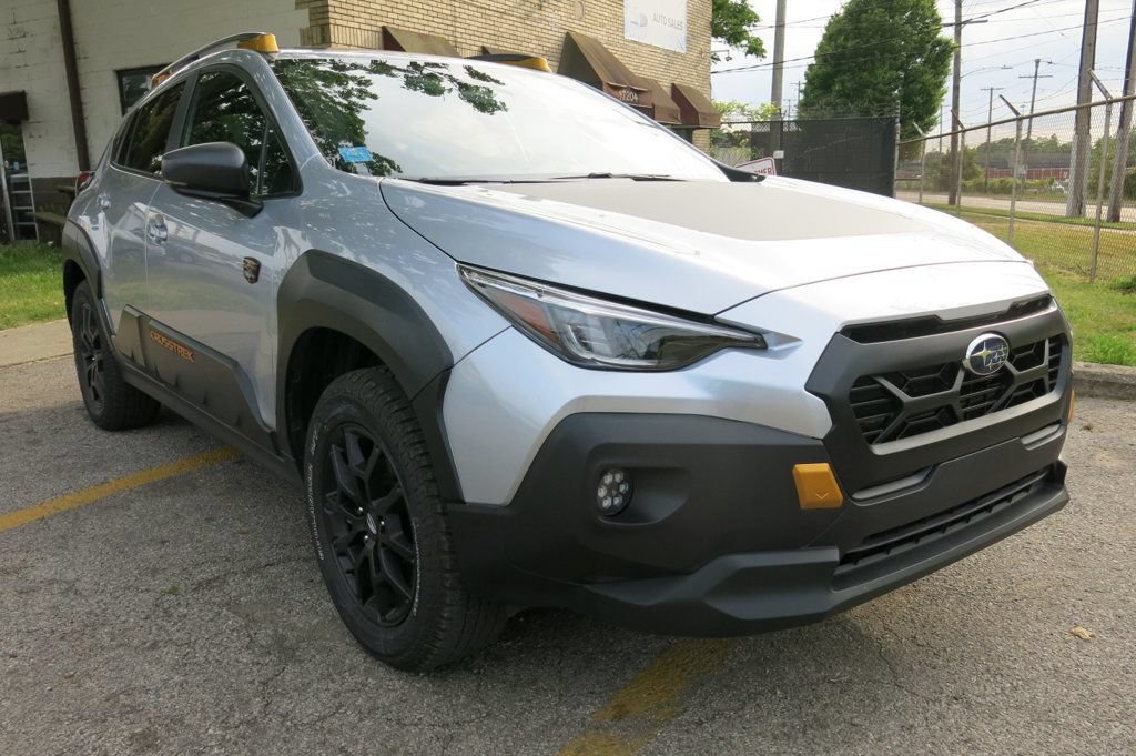Used 2025 Subaru Crosstrek 2.5i Wilderness w/ Crosstrek Mirror Package AWD/4WD image 1