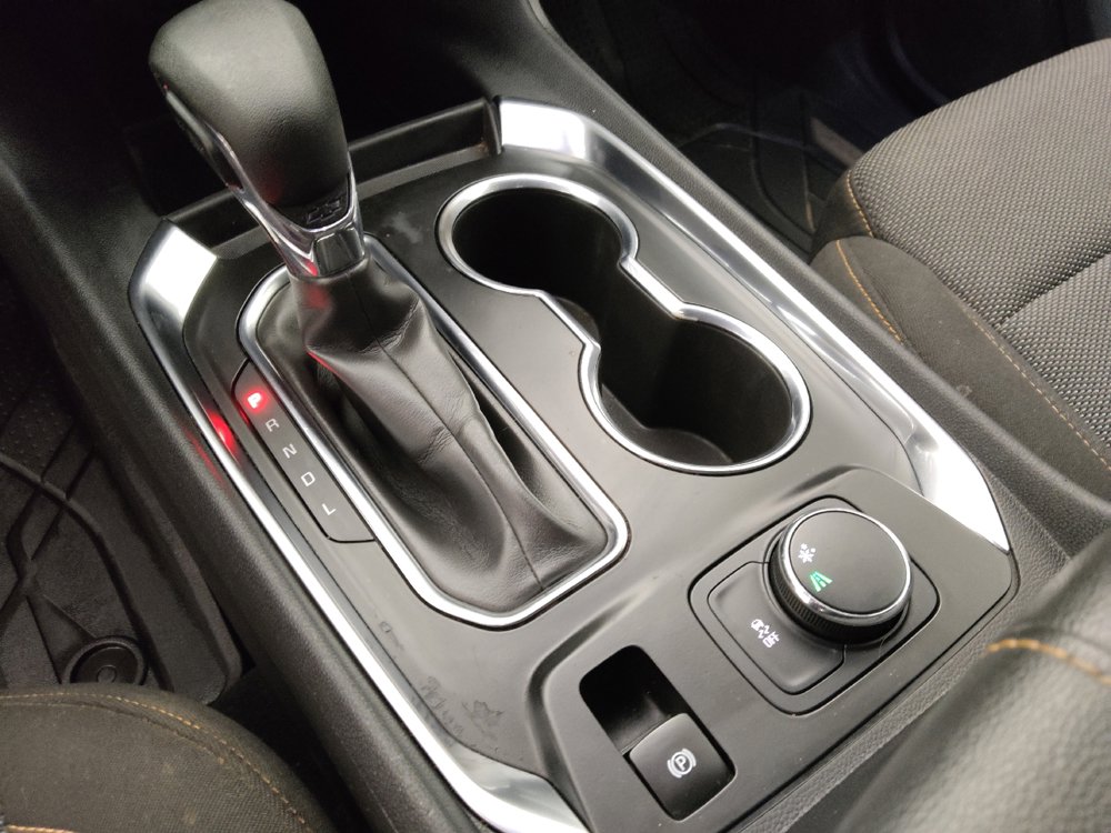 Used 2021 Chevrolet Traverse LS w/ LPO, Floor Liner Package FWD image 26
