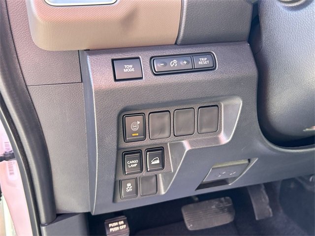 Certified 2022 Nissan Frontier SV w/ Technology Package image 17