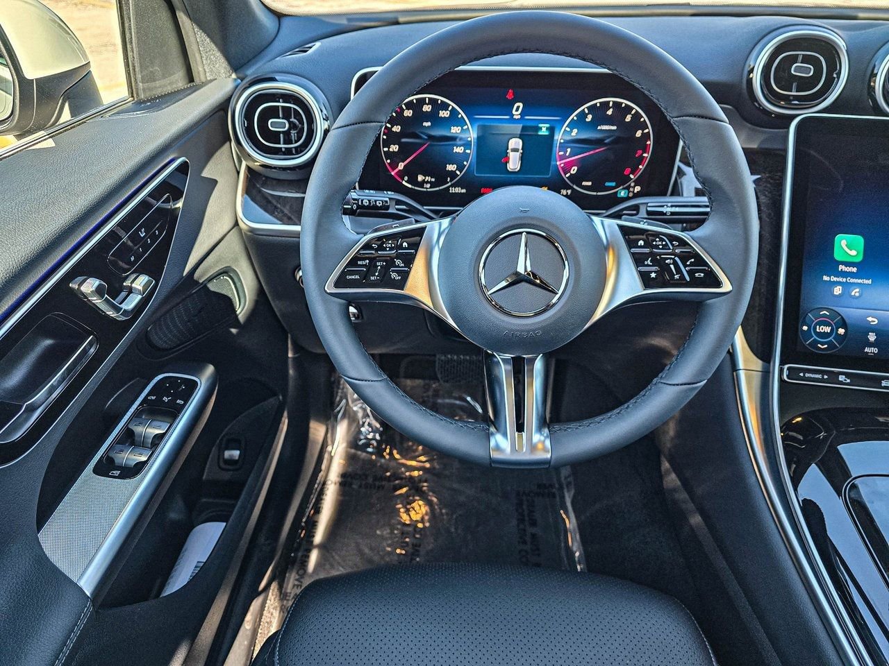 New 2026 Mercedes-Benz GLC 300 4MATIC image 31