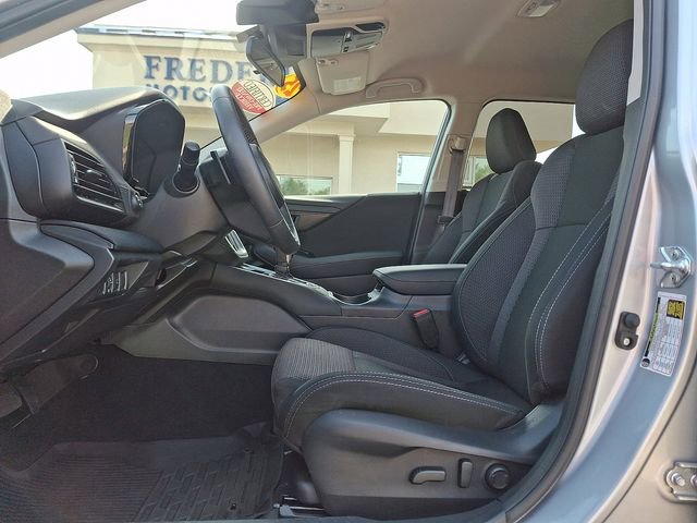 Certified 2025 Subaru Outback Premium AWD/4WD image 13
