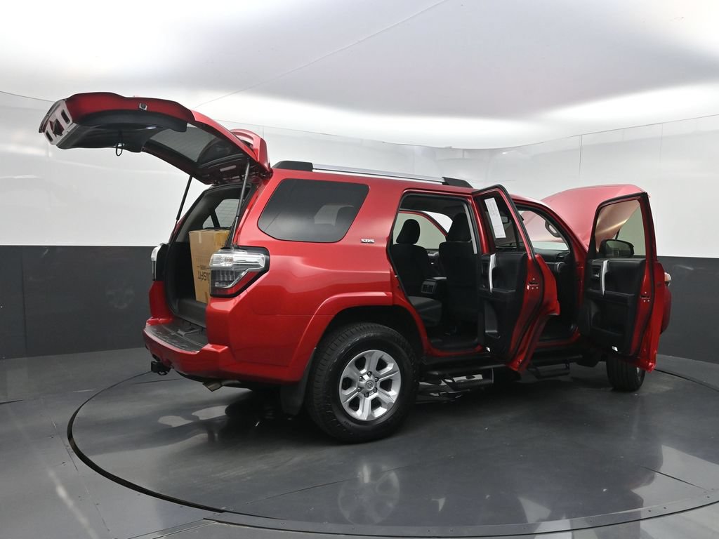 Used 2022 Toyota 4Runner SR5 RWD image 38