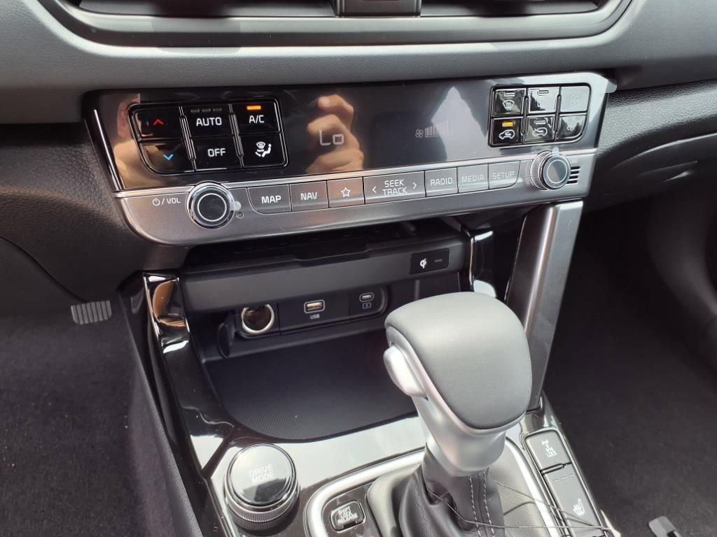 New 2026 Kia Seltos EX w/ EX Sunroof Package image 23