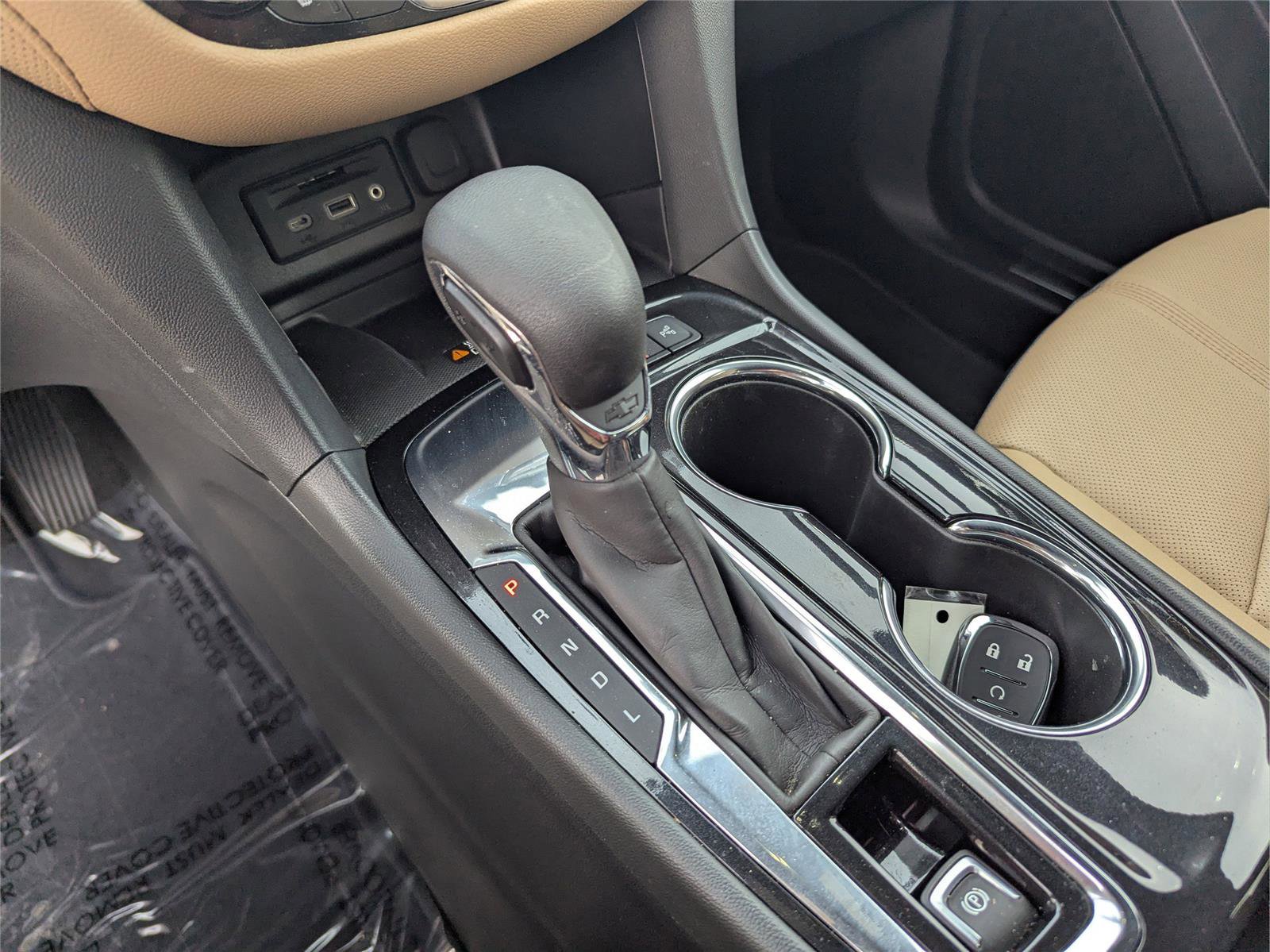 Used 2022 Chevrolet Equinox Premier image 22