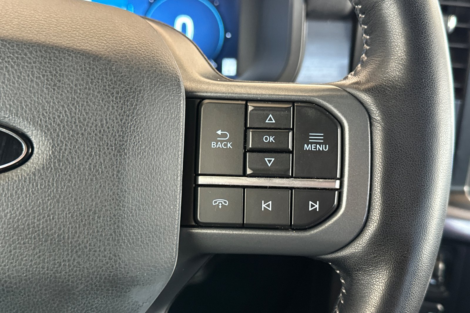 Used 2024 Ford F150 Lariat w/ FX4 Off-Road Package AWD/4WD image 27
