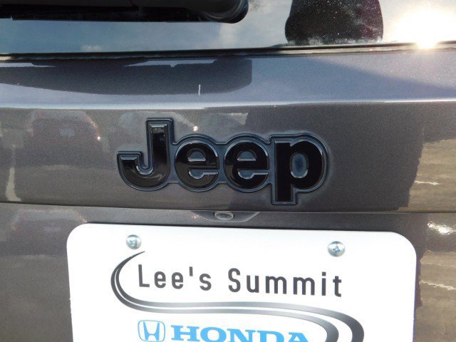 Used 2018 Jeep Renegade Altitude image 5