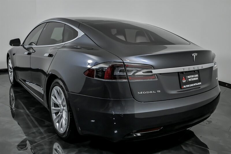 Used 2017 Tesla Model S 90D AWD/4WD image 8