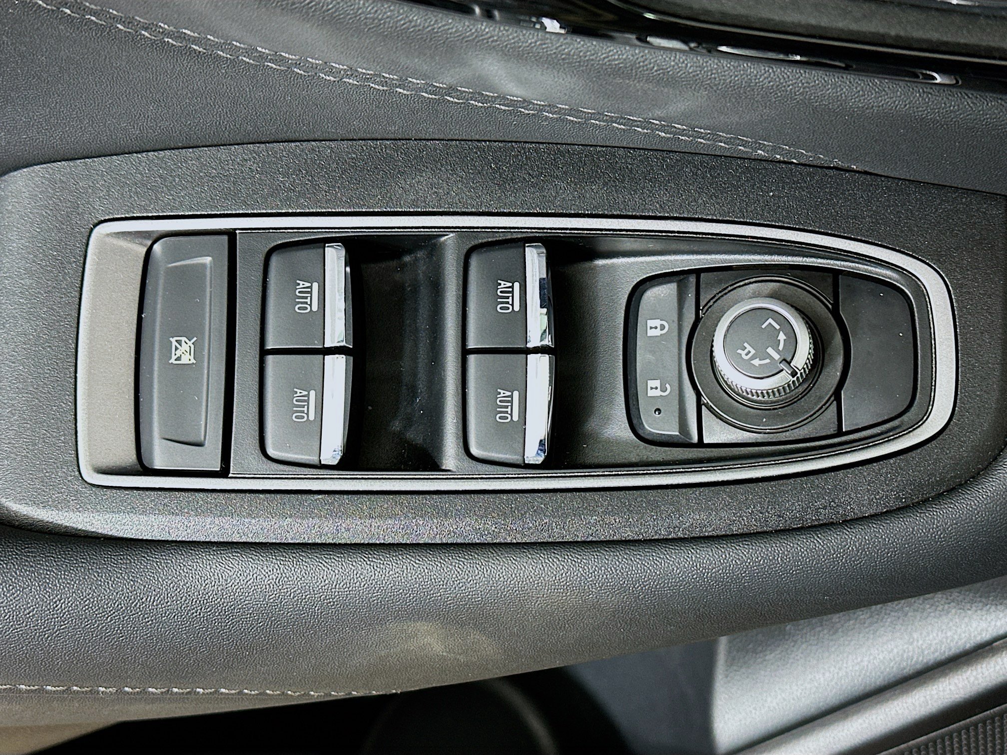 Used 2023 Subaru Outback Limited AWD/4WD image 15