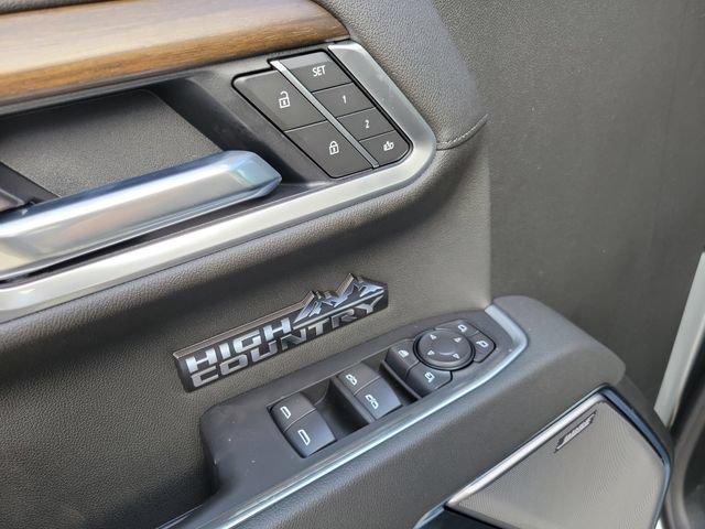 New 2026 Chevrolet Silverado 1500 High Country AWD/4WD image 17
