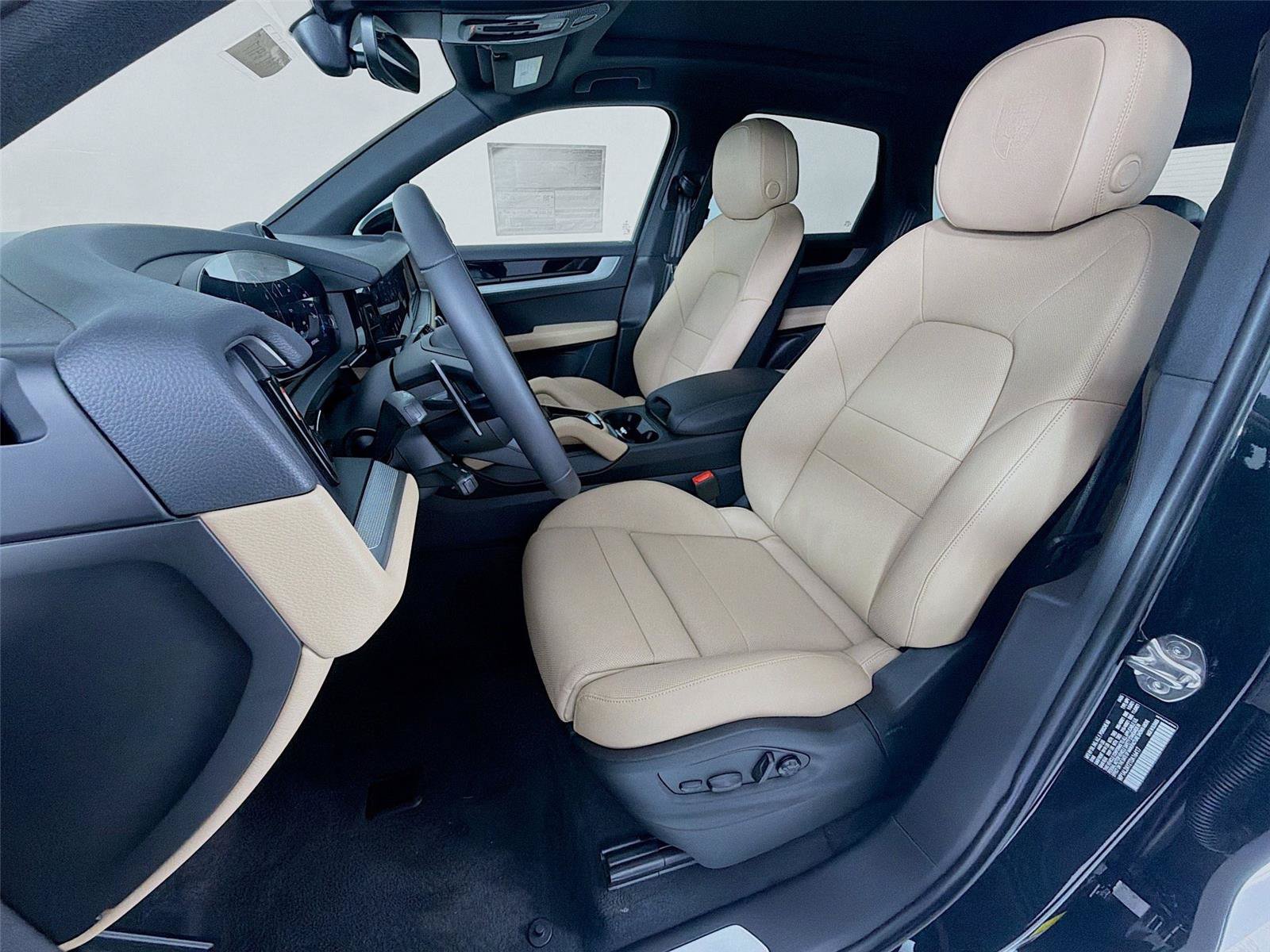 New 2026 Porsche Cayenne S AWD/4WD image 5