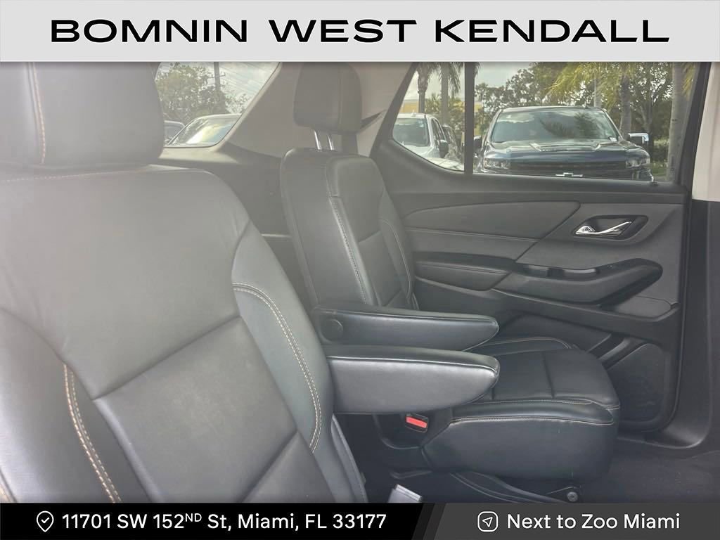 Used 2019 Chevrolet Traverse RS image 12