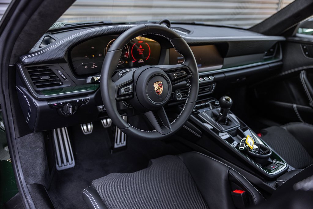 Used 2025 Porsche 911 GT3 image 4