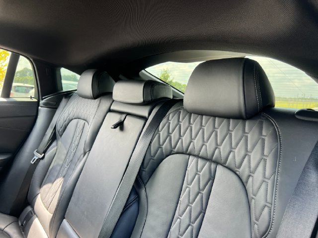 Used 2020 BMW X6 M50i AWD/4WD image 23