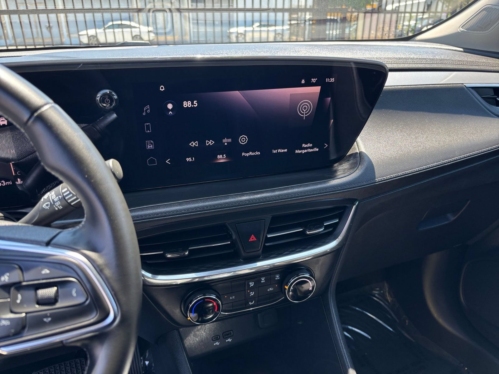 Used 2025 Buick Encore GX Preferred FWD image 17