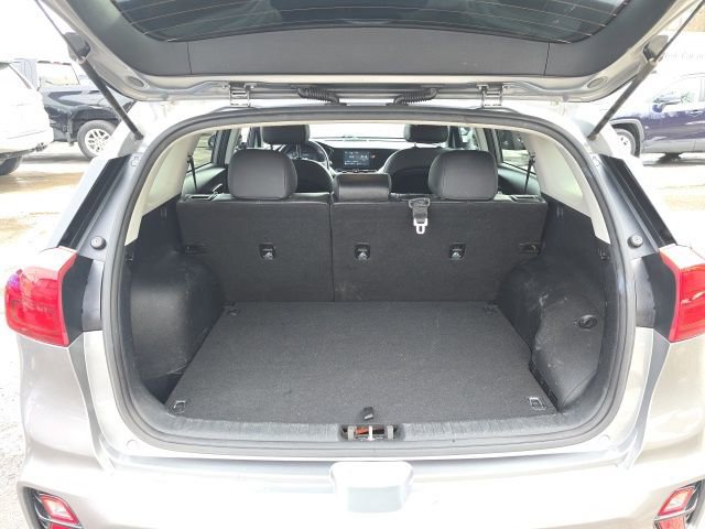 Used 2022 Kia Niro EX image 5