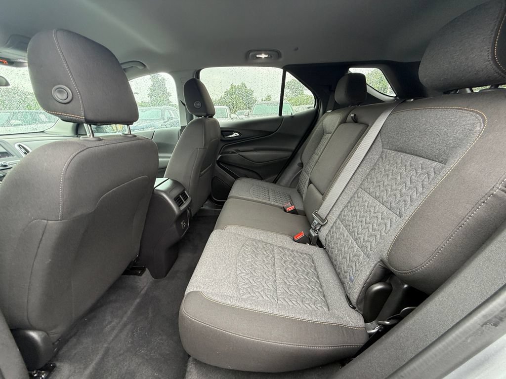 Used 2024 Chevrolet Equinox LT FWD image 21