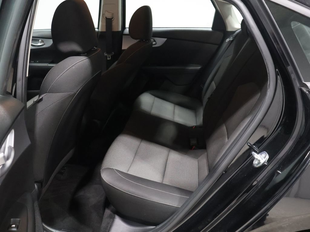 Used 2023 Kia Forte LXS image 17