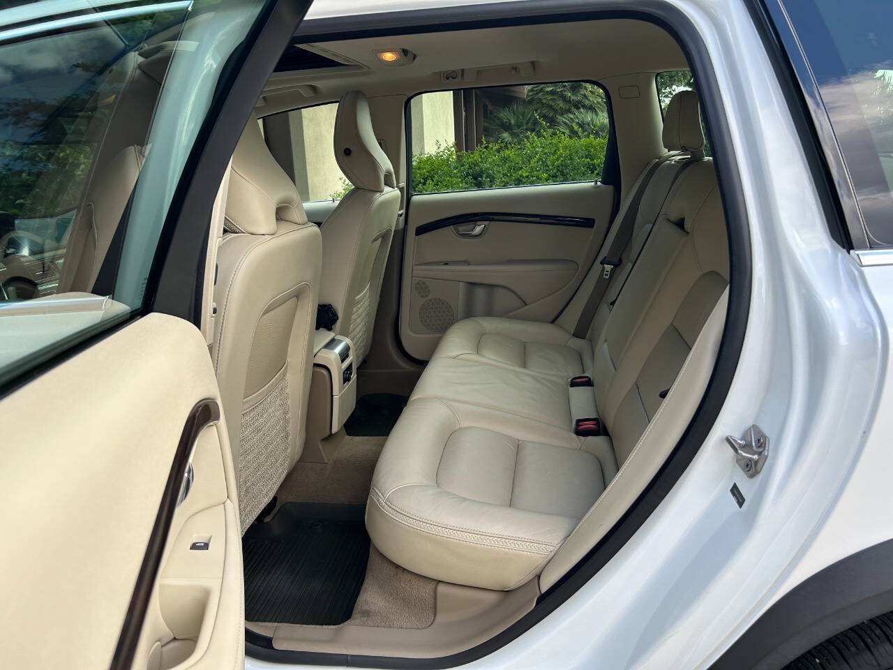 Used 2014 Volvo XC70 3.2 FWD image 30