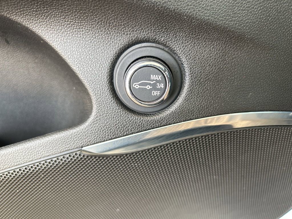 Certified 2023 Buick Enclave Essence FWD image 23