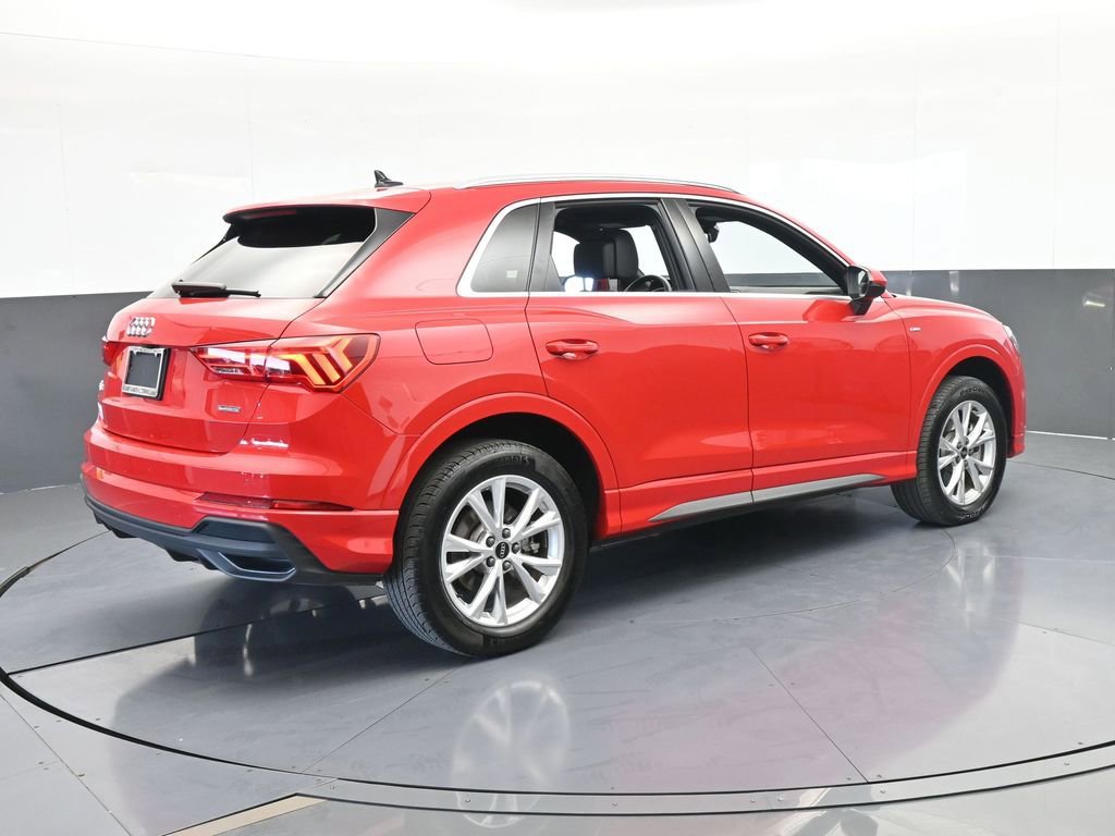 Used 2025 Audi Q3 2.0T Premium image 6