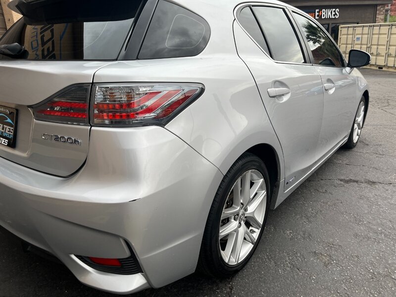 Used 2016 Lexus CT 200h FWD image 24