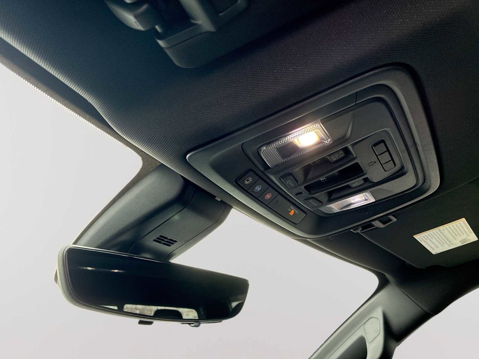 Certified 2020 GMC Sierra 1500 AT4 w/ AT4 Premium Package image 36