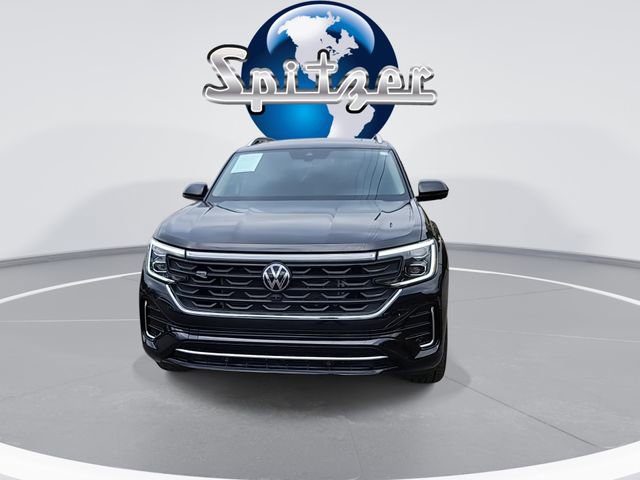 Used 2024 Volkswagen Atlas SEL Premium R-Line image 3