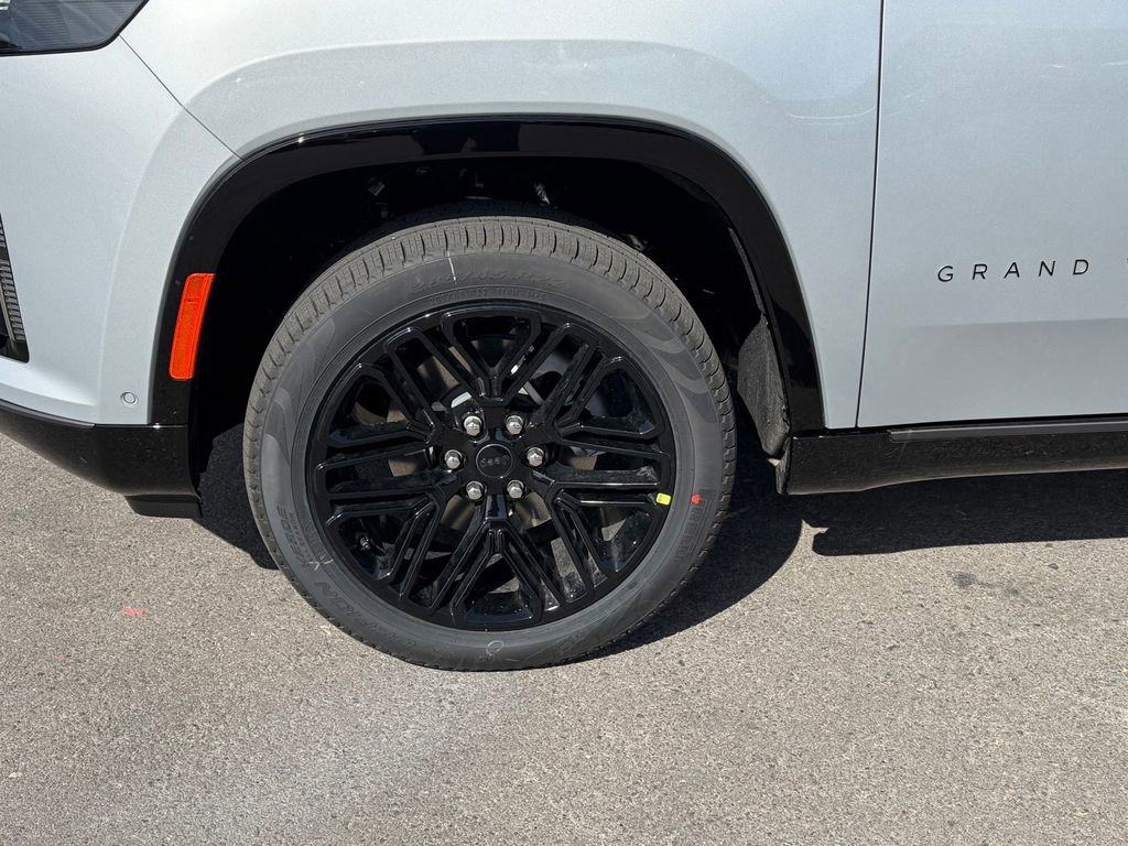 New 2026 Jeep Grand Wagoneer L Limited image 24